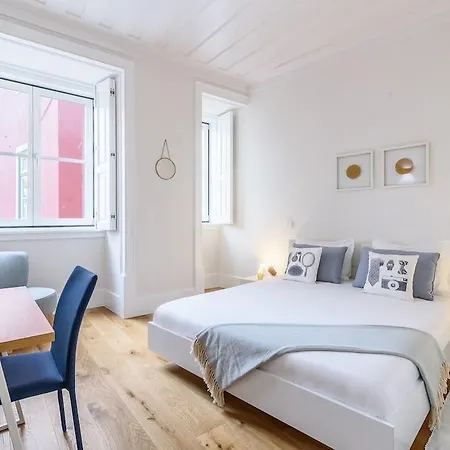 Apartment Athena 1 By Bnblord